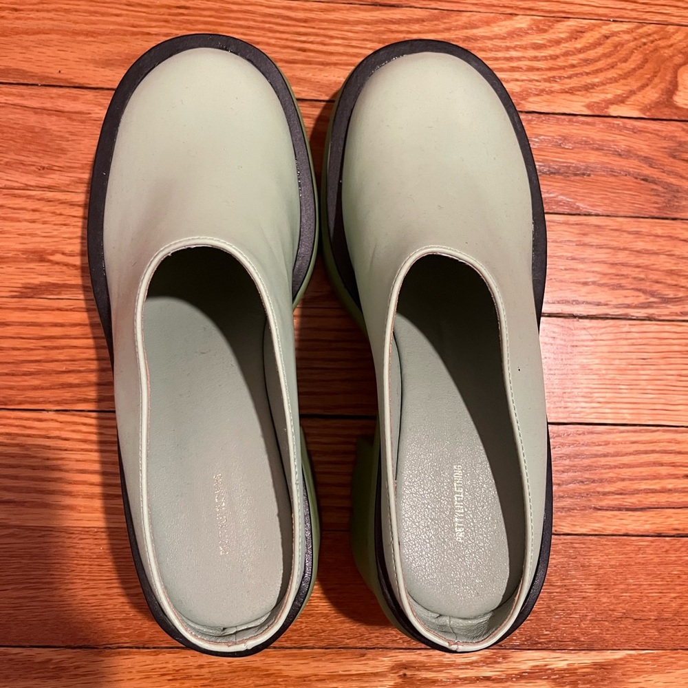 PLT shoes